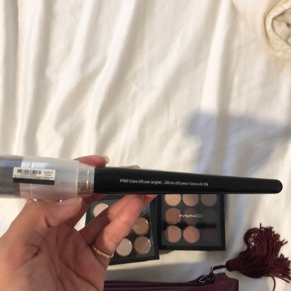 MAC Cosmetics Eyeshadow Palette with sephora Brush and Burgundy YSL makeup Bag - Picture 3 of 3